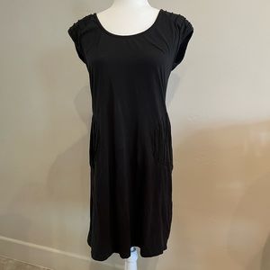 Cute Synergy Organic Dress, Black, Front Pockets, Keyhole Back